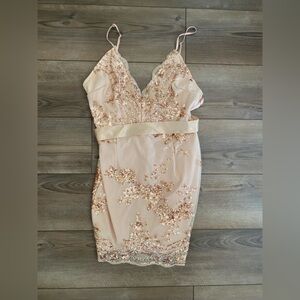 Women’s light pink sequined mini dress